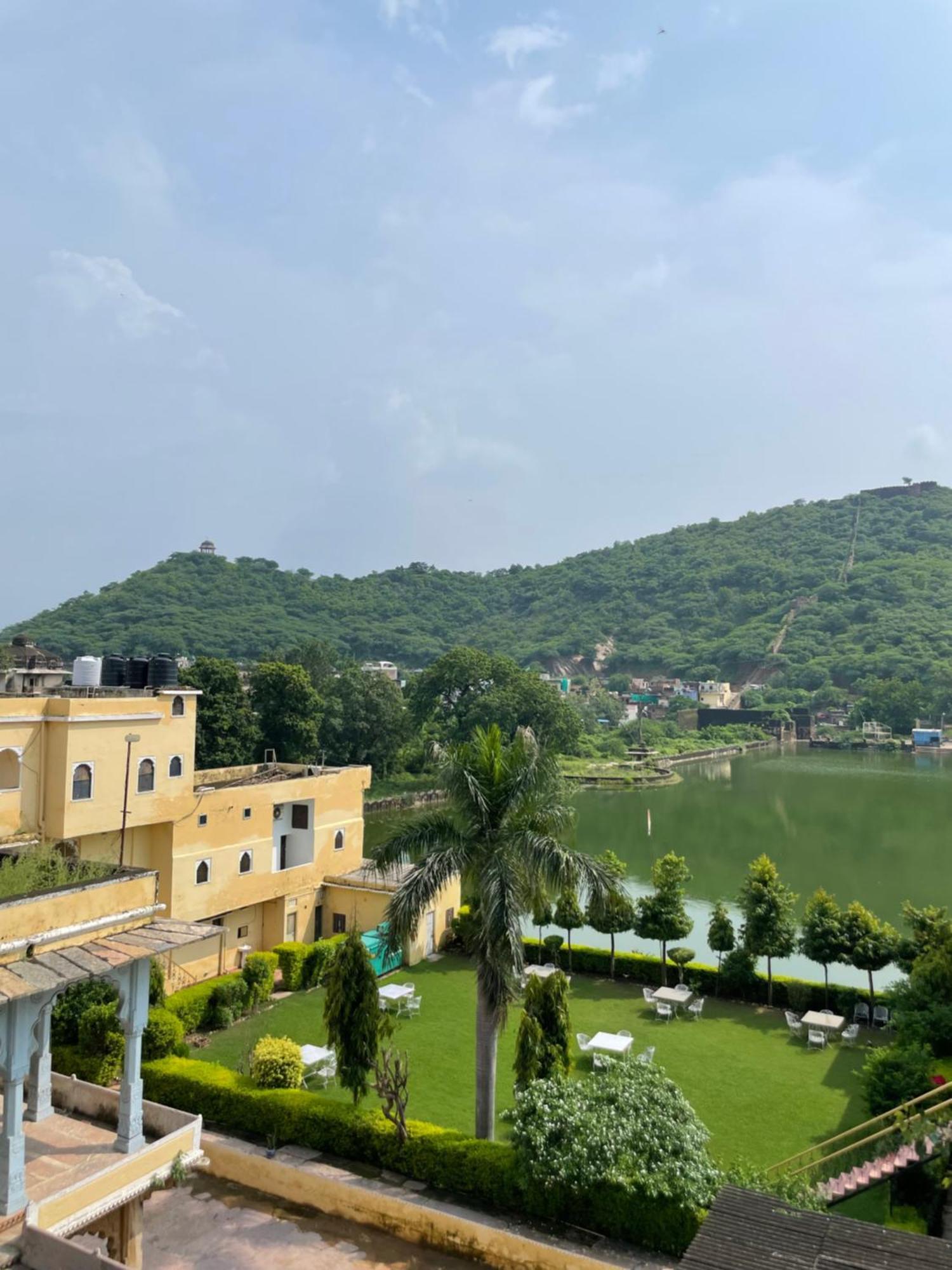 Hotel Haveli Katkoun à Būndi Extérieur photo